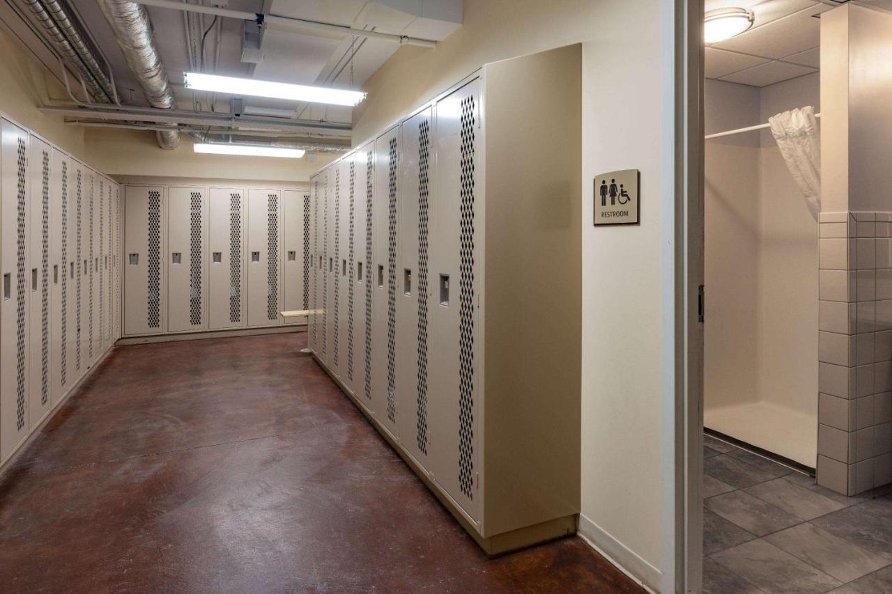 Hawthorn Extended Stay By Wyndham Dickinson Exteriör bild