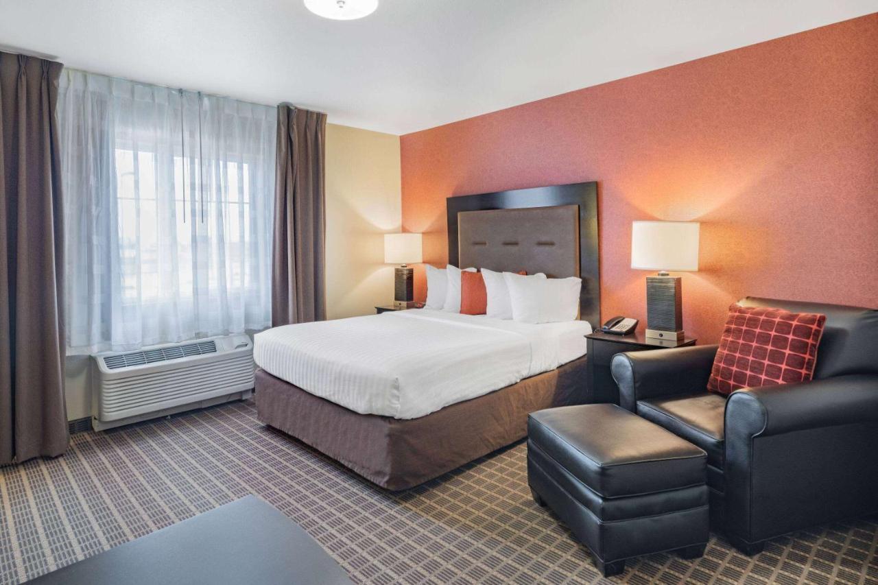Hawthorn Extended Stay By Wyndham Dickinson Exteriör bild